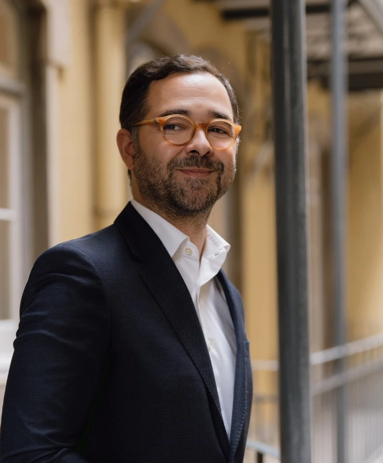 Rui Costa Pereira aborda o tema da reforma dos megaprocessos como solução para acabar com a morosidade da justiça portuguesa, um dos principais problemas do sistema judicial